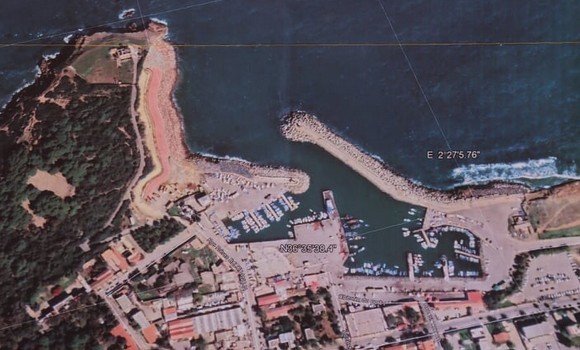 تبون: خسائر كبيرة جراء تأخر إنجاز ميناء الحمدانية