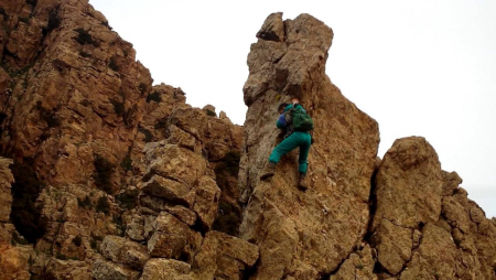 سطيف: وفاة متسلق هاوي إثر سقوطه من منحدر صخري بجبل بوطالب