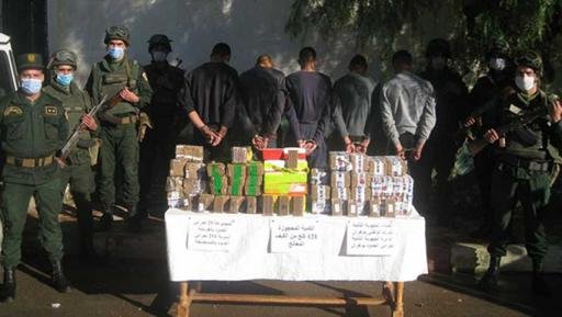 وزارة الدفاع : توقيف 09 عناصر دعم الارهاب وحجز 4 قناطير مخدرات قادمة من المغرب