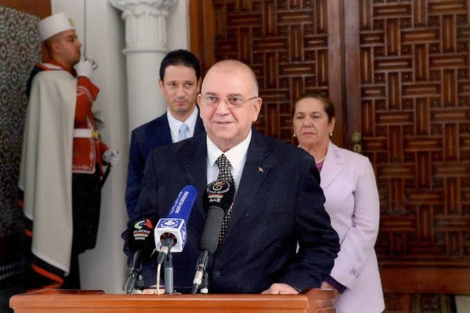 سفير جمهورية كوبا يحظى باستقبال وزير الصحة
