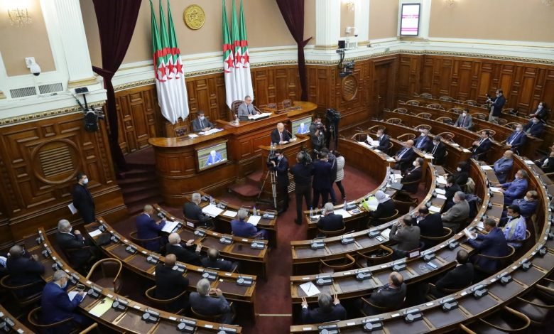 مجلس الأمة يعقد جلسة لتنصيب " السيناتورات " الجدد هذا الخميس