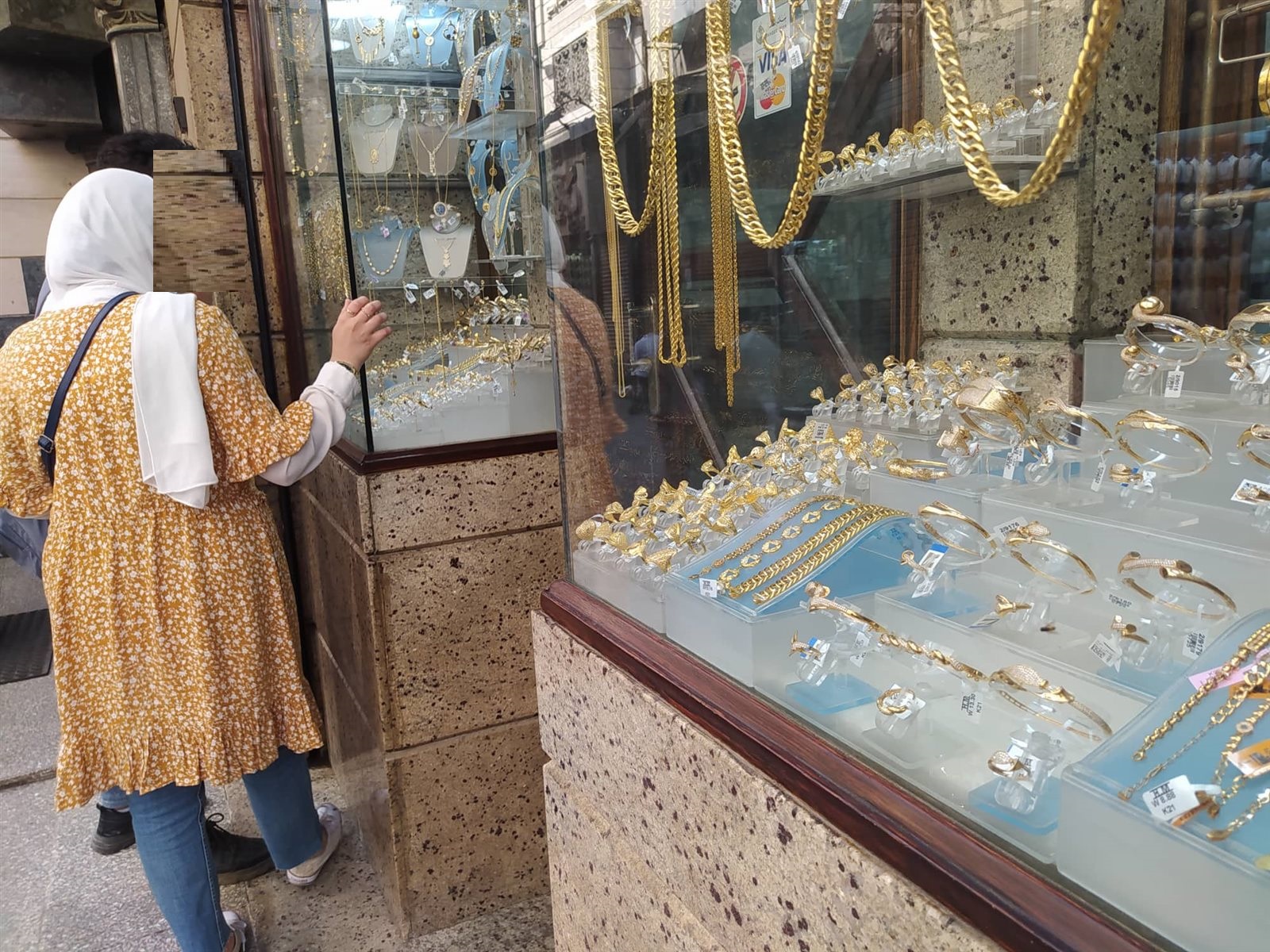 قضية الذهب المغشوش: المنظمة الجزائرية للذهب والمجوهرات تصدر بيانا