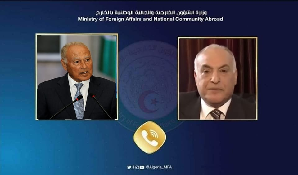 وزير الخارجية أحمد عطاف يتحادث مع الأمين العام لجامعة الدول العربية
