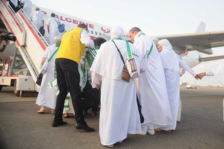 الخطوط الجوية الجزائرية تضمن 78 رحلة لنقل الحجاج