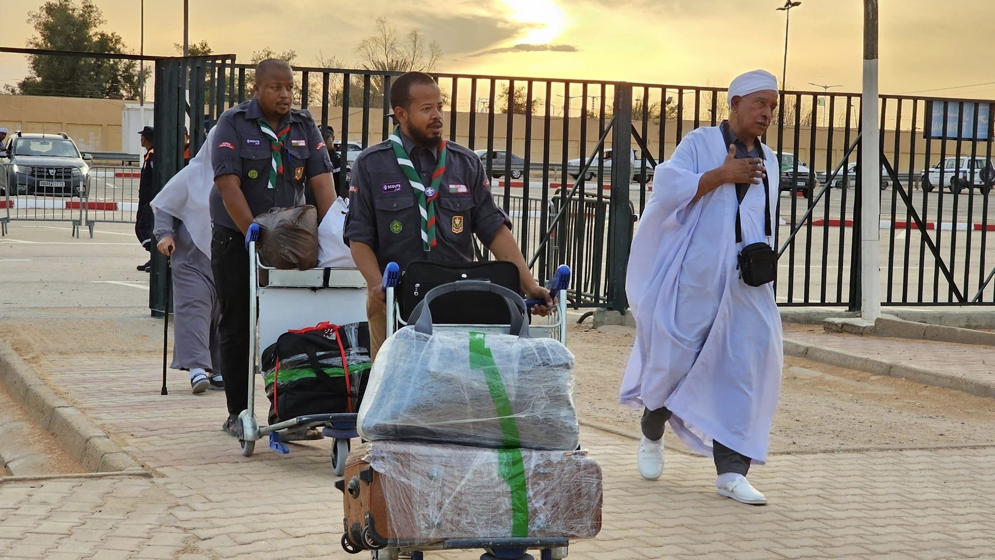 مطار ورقلة يودع أول فوج من الحجاج الجزائريين المتوجهين لأداء مناسك الحج