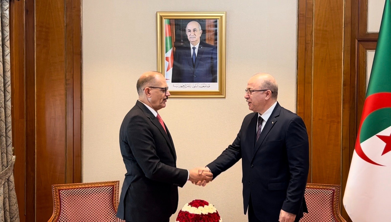 الوزير الأول أيمن بن عبد الرحمن يستقبل رئيس المحكمة الإتحادية العليا لجمهورية العراق