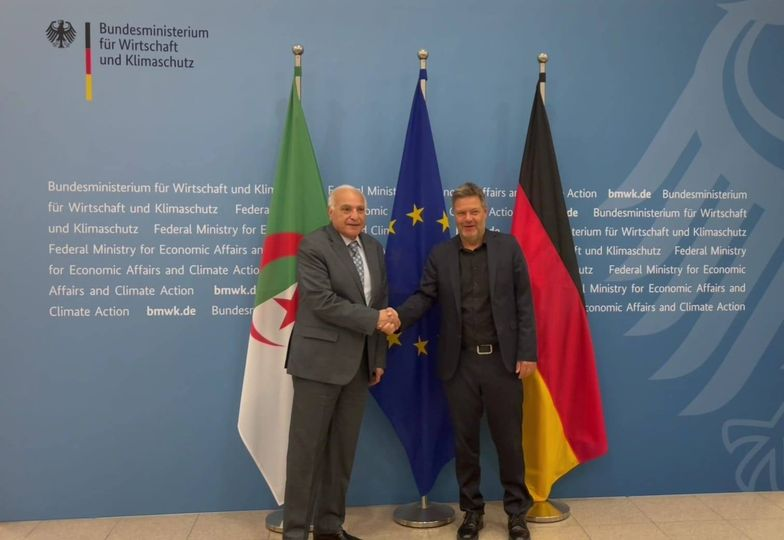 أحمد عطاف يلتقي مع نائب المستشار الألماني ووزير الاقتصاد وحماية المناخ، روبرت هابيك.