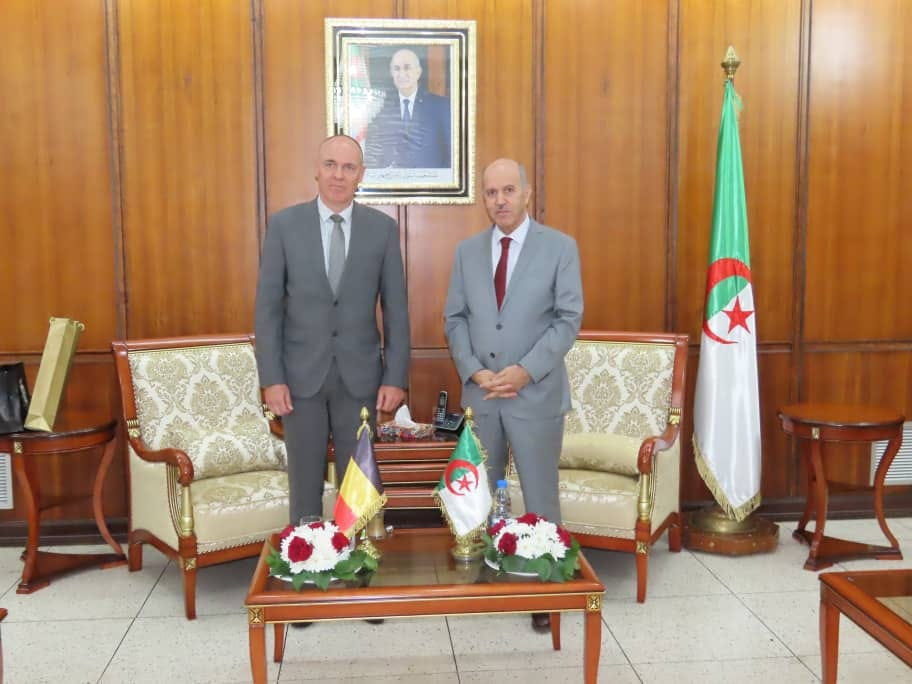 تعزيز الشراكة بين الجزائر و بلجيكا في قطاع الصحة