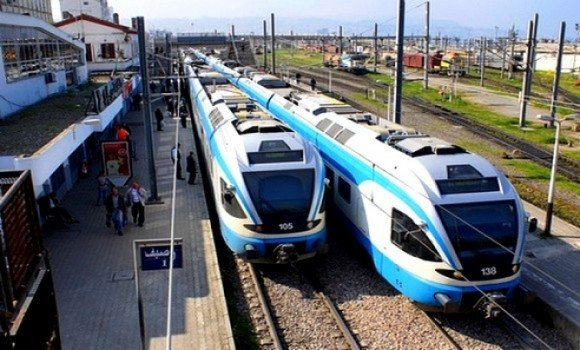 شركة النقل بالسكك الحديدية تعلن مواقيت قطارات خط "الجزائر – وهران – الجزائر"