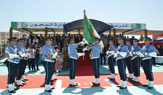 فتح مسابقتي توظيف للأسلاك الخاصة بإدارة السجون وأسلاك الممارسين الطبيين العامين في الصحة العمومية