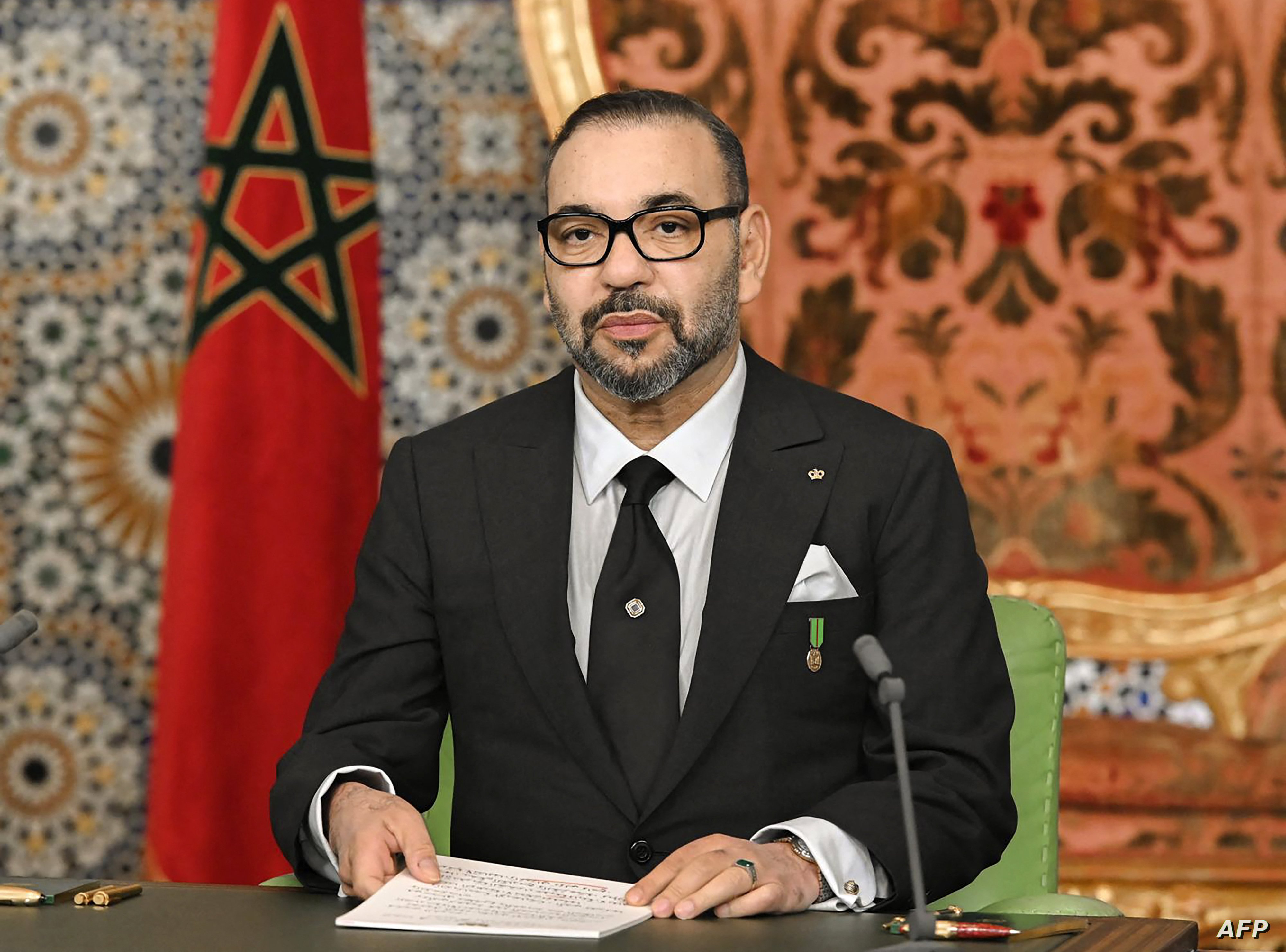 وسائط التواصل الاجتماعي تشتعل عربيًا ضد ملك المغرب !!!