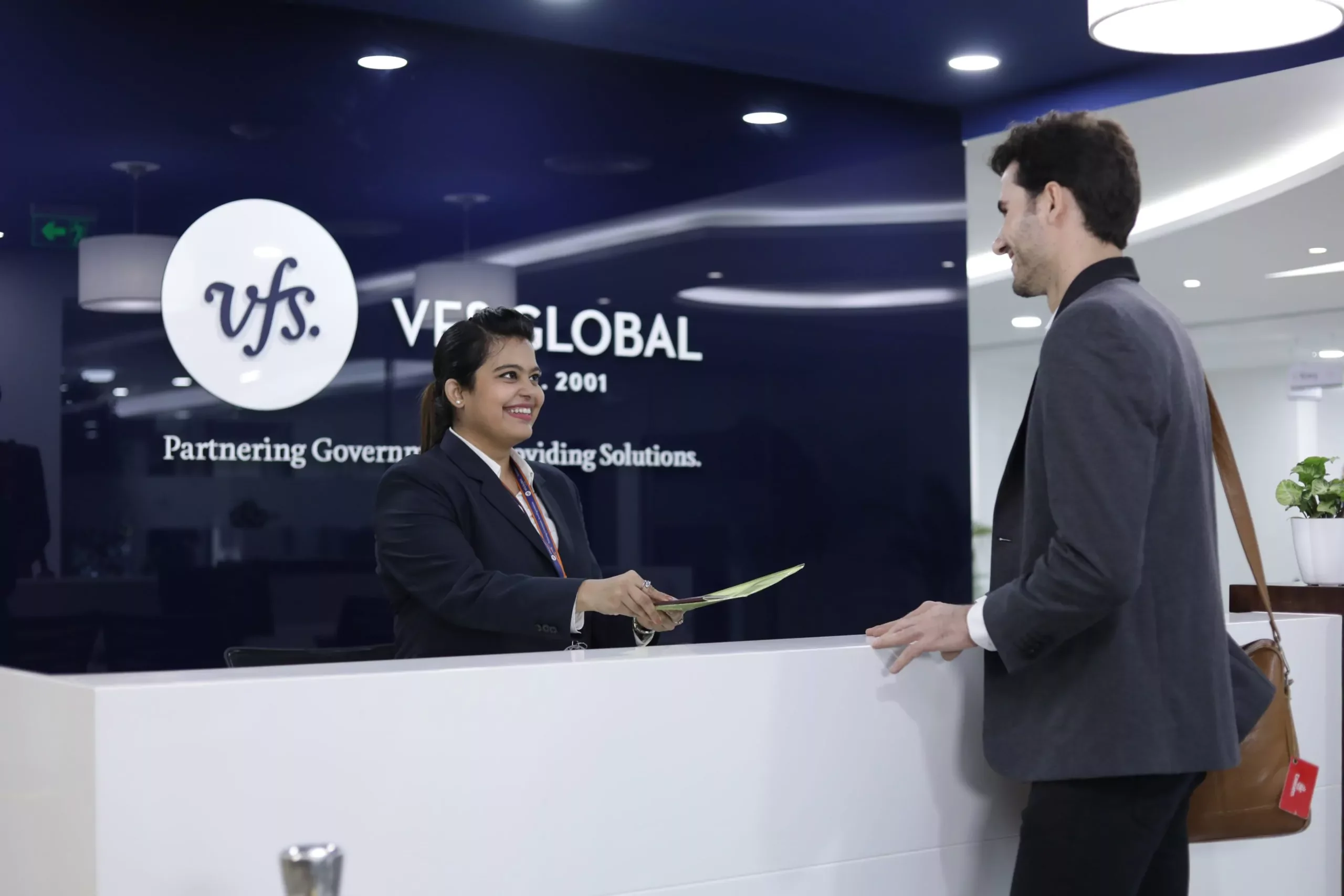 VFS Global يصدر بلاغا هاما للراغبين في الحصول على “فيزا” فرنسا