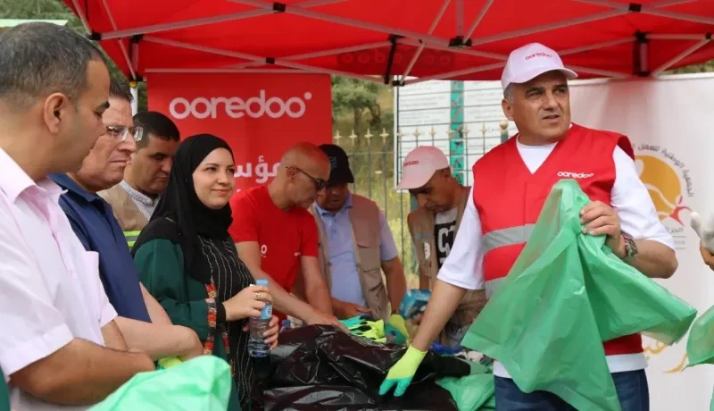 مؤسسة Ooredoo تُنظم عملية تنظيف غابة ”المداد“ تحت شعار ”بلادنا ديما نظيفة“